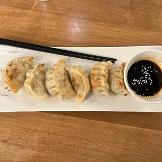 26. Pot Sticker (Pork) 26. (6)