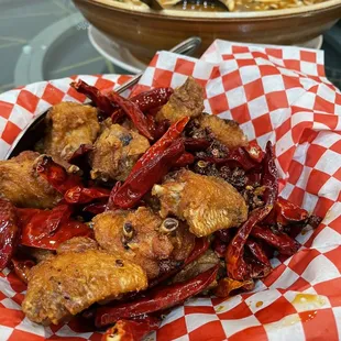 chicken wings, fried chicken, food, chicken, chicken wings and fried chicken, fried chicken wings, bbq wings, poultry, bbq chicken