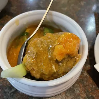 Crab Meatball 蟹粉狮子头