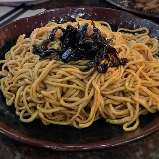 Scallion Tossed Noodle 葱油拌面