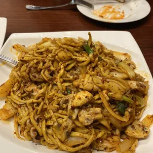 Korean Style Lo Mein- spicy level mild (which technically is Portland medium)