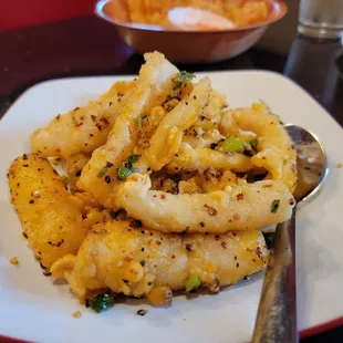 Salt and pepper squid