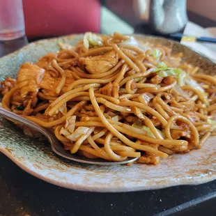 Chicken Lo Mein