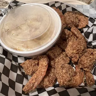 Shrimp with Mac and Cheese