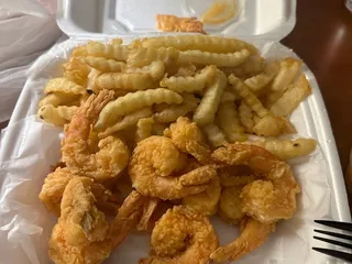 Cajumbo Seafood & Wings Mania