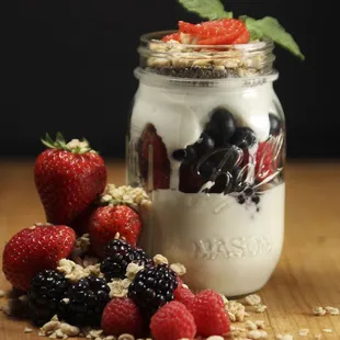 Geek yogurt parfait