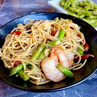 Garlic noodles... ask for extra sauce