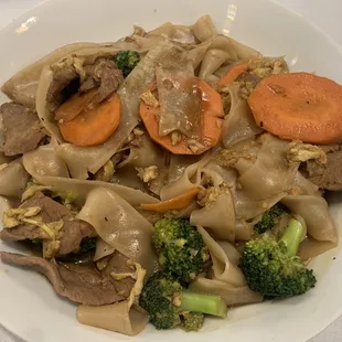 Pad See - Ew Beef