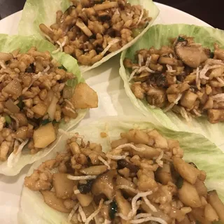 Chef's Chicken Lettuce Wraps (4)