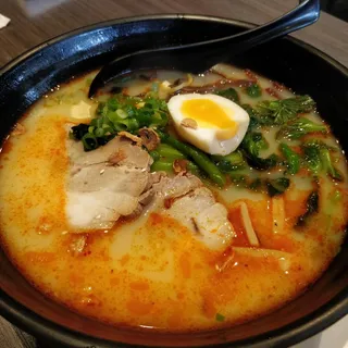Tonkotsu Hot Ramen