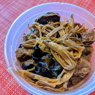 Delivery: Stir-Fried Steamed Gluten with Assorted Vegetables