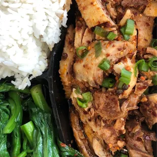 Szechuan Chicken. Good spice. Greens to die for.