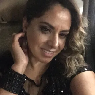 Sandra C.