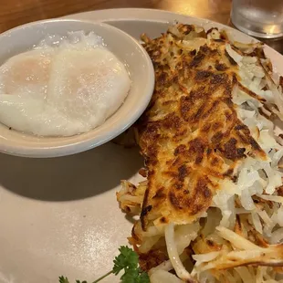 Classic breakfast with Poached eggs and hash browns