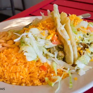 Puffy Taco Plate with Pork and Salsa Verde and Cochinita Pibil