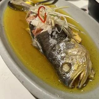 Steamed yellow croaker