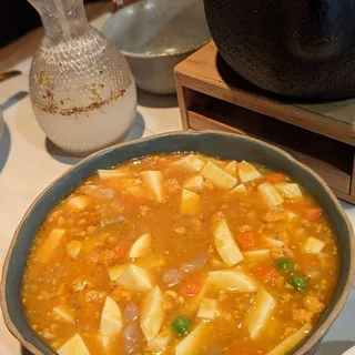 Sea urchin egg tofu stew