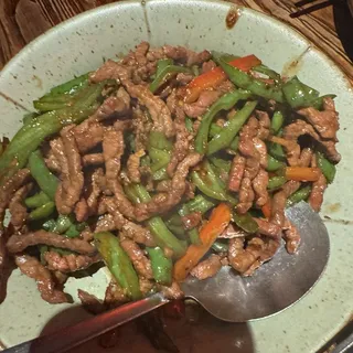 Shredded Beef with Ginger & Bell peppers