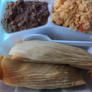 Really good food. Only thing is there was a language barrier but we figured it out. Definitely worth the stop.