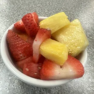 a bowl of fresh fruit