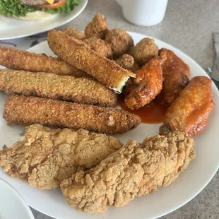 Appetizer sampler