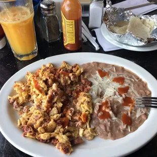 Yummy chorizo and eggs.