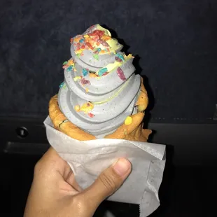 taiyaki matcha / black sesame