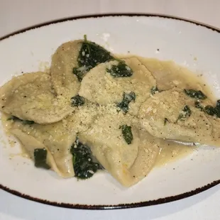 Ravioli Burro E Salvia