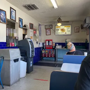 Tacos $1.85, cash only.