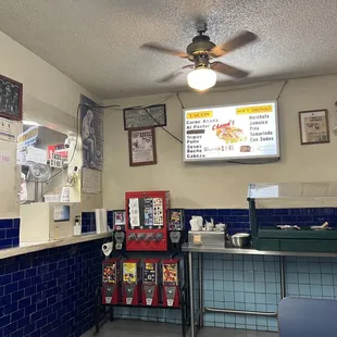 ramen and noodles, interior