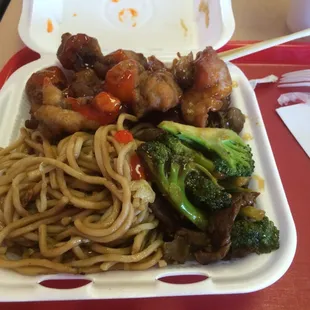 3 item plate. Beef n broccoli, sweet n sour pork and teriyaki chicken with lo-mein. $6.50