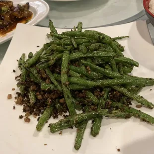 dry fried green beans