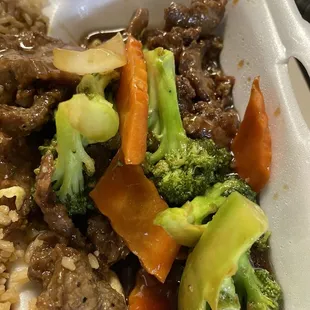 Beef and Broccoli lunch special $11.95