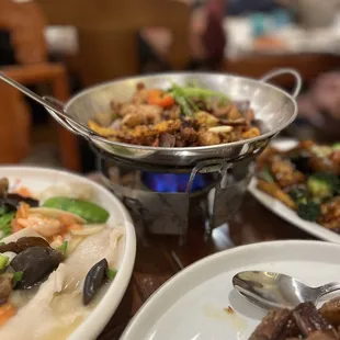 F1.Spicy Chicken In Flaming Pan-