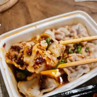 Sichuan wonton aka the perfect bite!!