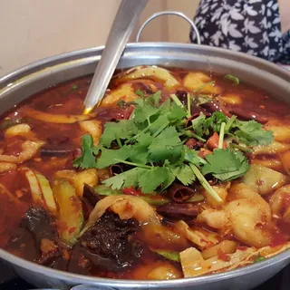 Tianfu Boiling Fish with Diced Tilapia