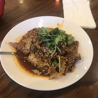 Couple's Sliced Beef in Chili Sauce