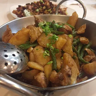 Pork Ribs in Earthen Pot