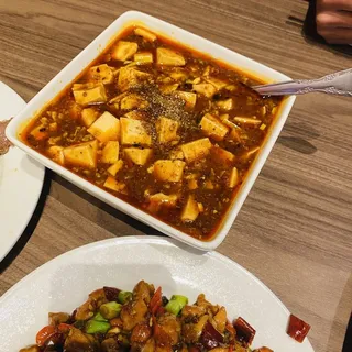 Tofu with Fish in Earthen Pot