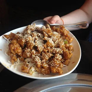 Chong 's Asian House