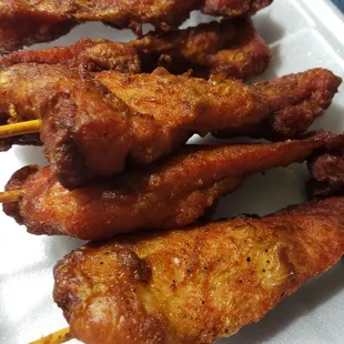chicken wings and fried chicken, food