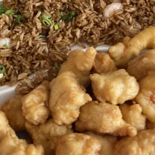 Follow me @kriseats2 on Instagram for more pictures E. Sweet and Sour Chicken Lunch Special