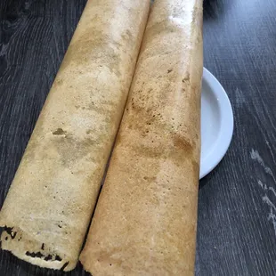 Plain dosa, and potato dosa