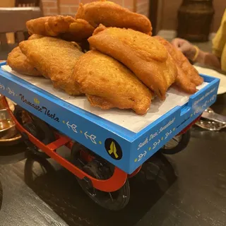 Kaaigari Pakoda