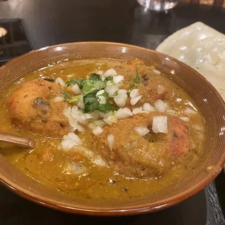 Sambhar Vada
