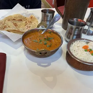Paneer Butter Masala Curry with tandoori roti
