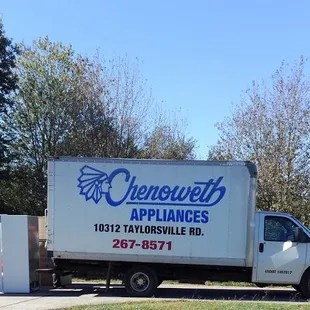 Chenoweth Appliance was great with the delivery and pick up of the old freezer.