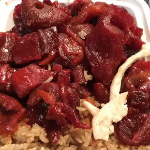 What is this? I just ordered Szechuan  beef from Chen&apos;s on door dash delivery. This is what arrived... Anyone know what this is!