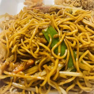 Chicken Chow Mein