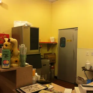 So busy everyone is in the back - lol!